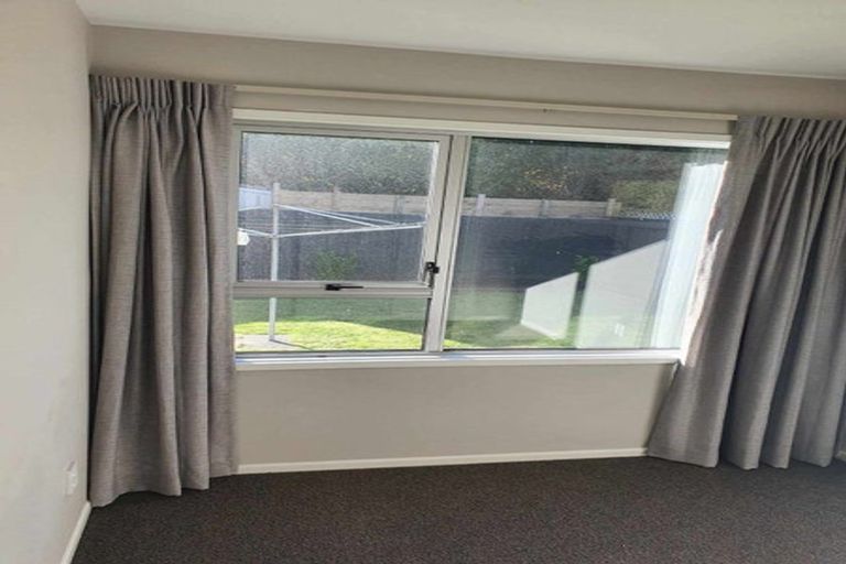 Photo of property in 2/9 Somme Street, St Albans, Christchurch, 8014