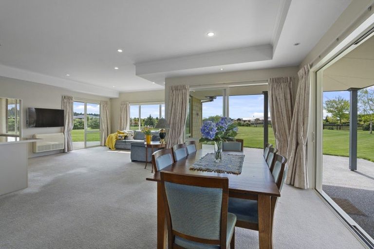 Photo of property in 13 Whitcombe Place, Darfield, 7571