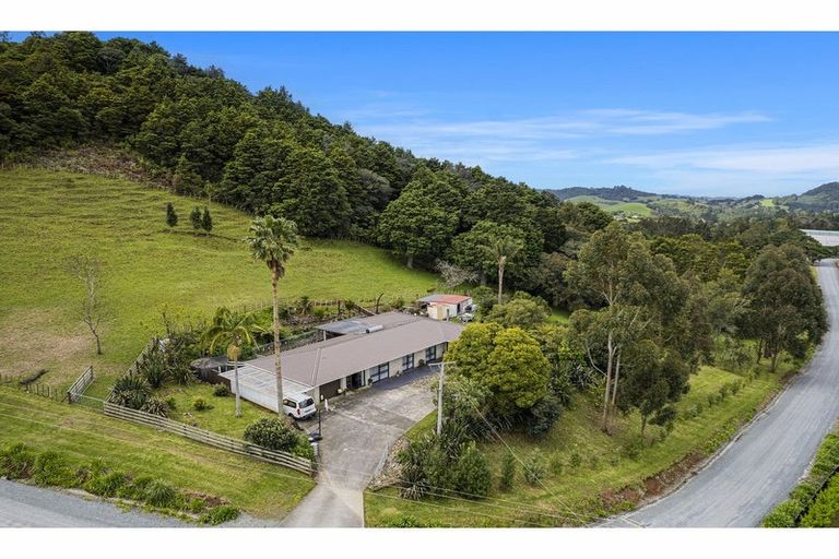 Photo of property in 38 Puketotara Road, Glenbervie, Whangarei, 0173