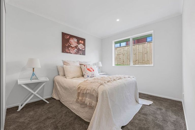 Photo of property in 8 Clendon Court, Pokeno, 2402