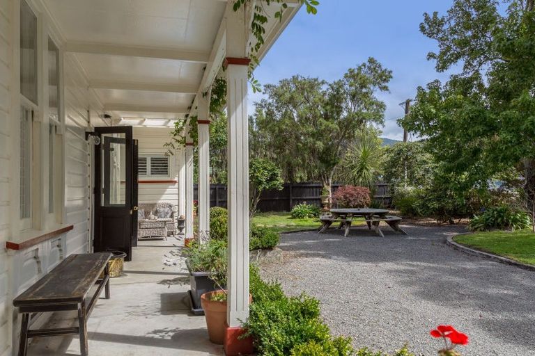 Photo of property in 100 Revans Street, Featherston, 5710