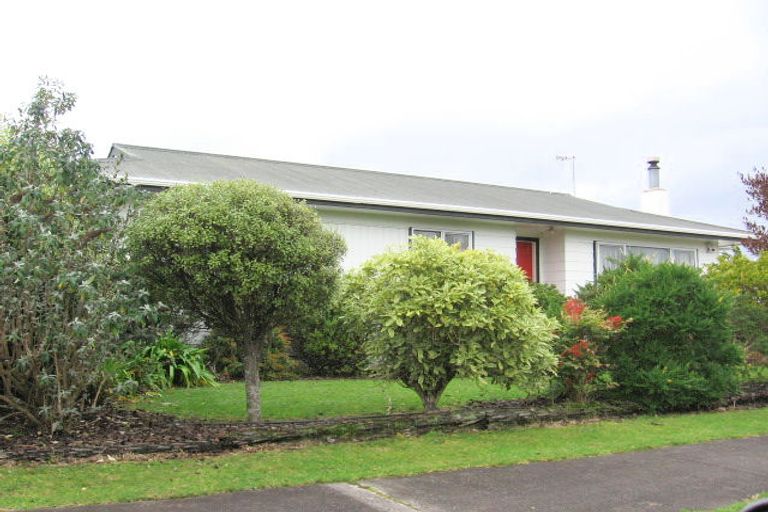 Photo of property in 57 Dewe Avenue, Feilding, 4702