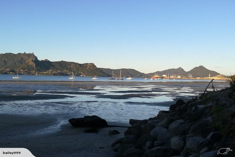 Photo of property in 122 Barbados Way, One Tree Point, 0118