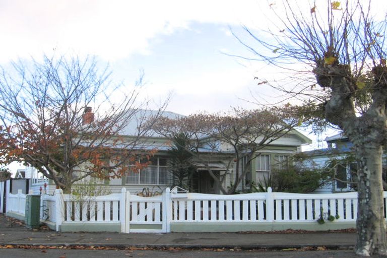 Photo of property in 96 Nelson Crescent, Napier South, Napier, 4110