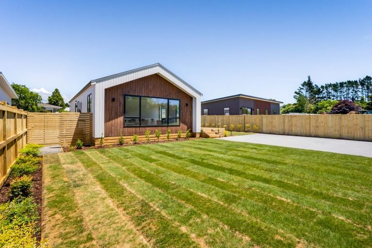 Photo of property in 11 Horoeka Street, Inglewood, 4330