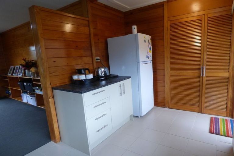 Photo of property in 9 Hobart Drive, Spotswood, New Plymouth, 4310