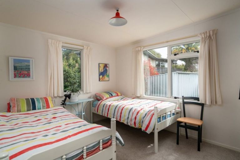 Photo of property in 49 Matuku Street, Two Mile Bay, Taupo, 3330