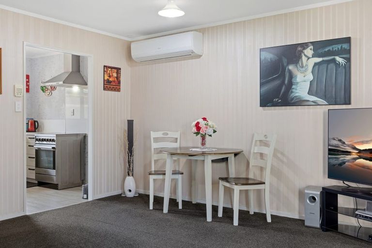 Photo of property in 936b Cameron Road, Gate Pa, Tauranga, 3112