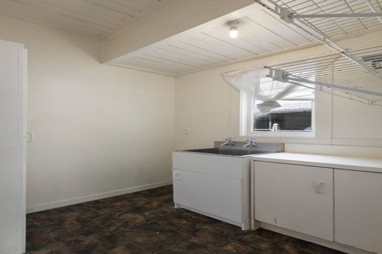 Photo of property in 1 Russell Street, Paeroa, 3600