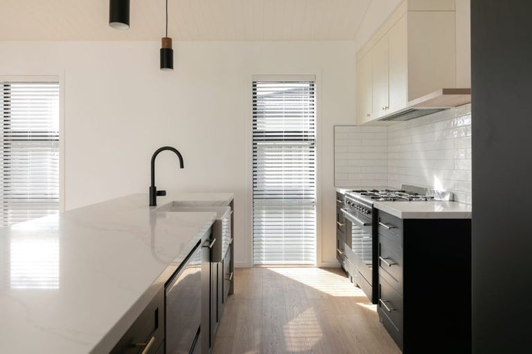 Photo of property in 25 Arihi Crescent, Frimley, Hastings, 4120