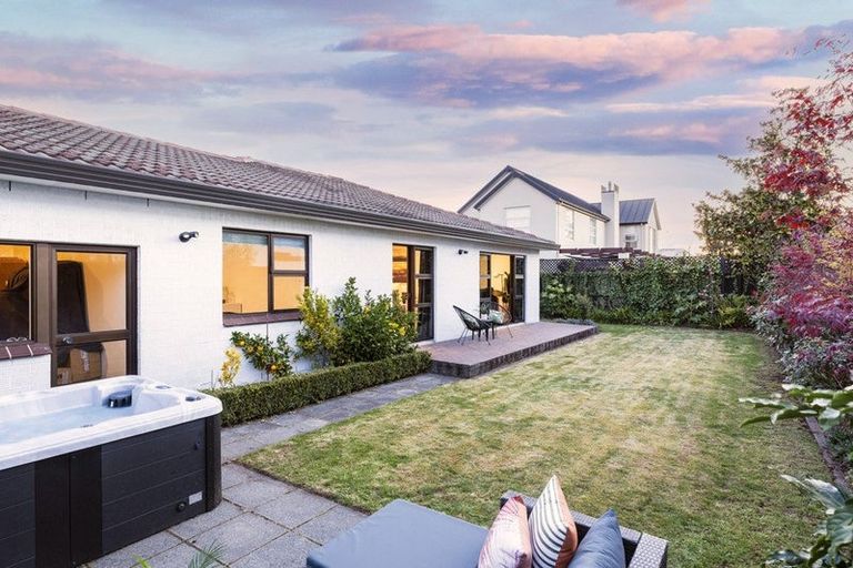 Photo of property in 2/73 Winchester Street, Merivale, 8014