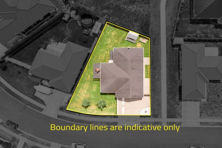 Photo of property in 18 Costello Drive, Ngatea, 3503