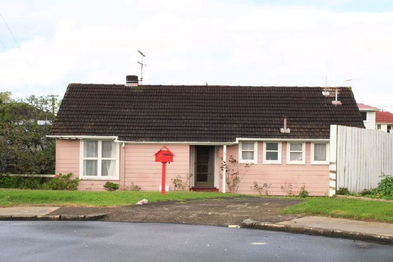 Photo of property in 8 Linda Place, Otara, Auckland, 2023