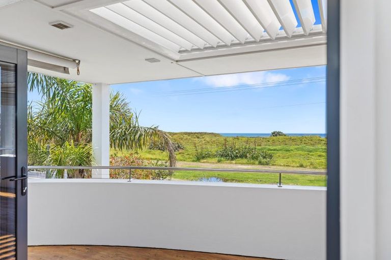 Photo of property in 1008a Papamoa Beach Road, Papamoa Beach, Papamoa, 3118