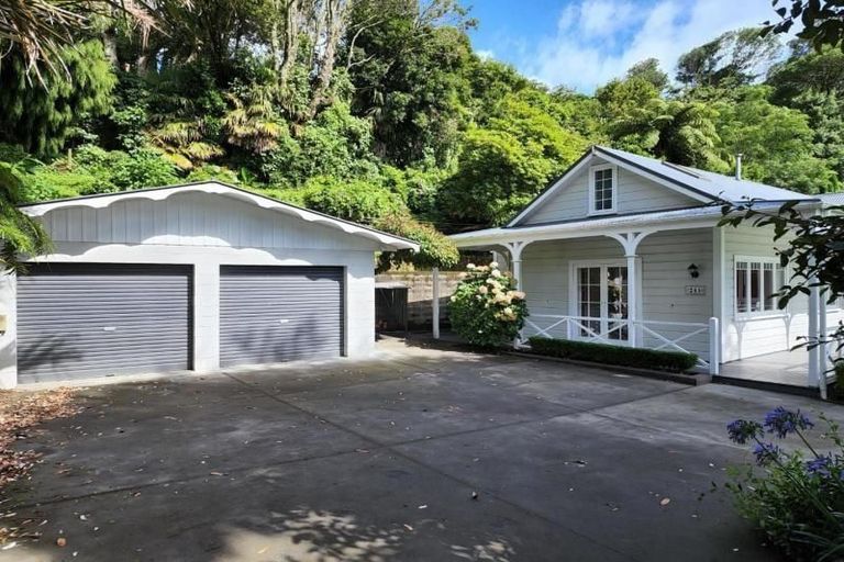 Photo of property in 24a Bracken Street, New Plymouth, 4310