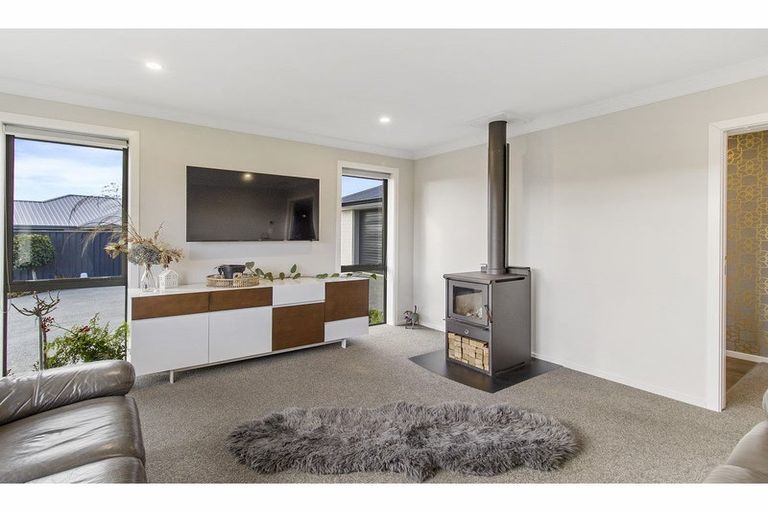 Photo of property in 10 Grosvenor Grange, Gleniti, Timaru, 7910