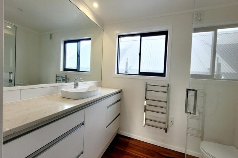 Photo of property in 9 Bodmin Terrace, Camborne, Porirua, 5026