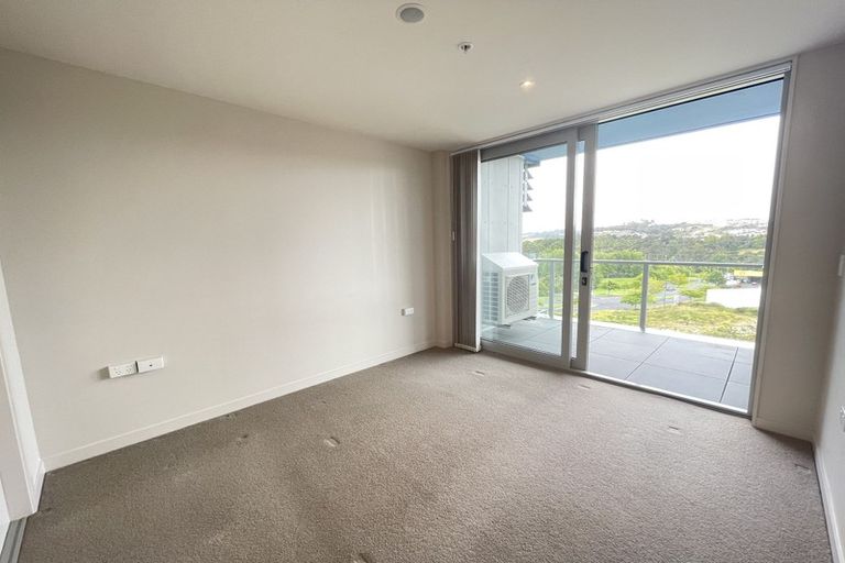 Photo of property in 604/27 Don Mckinnon Drive, Albany, Auckland, 0632