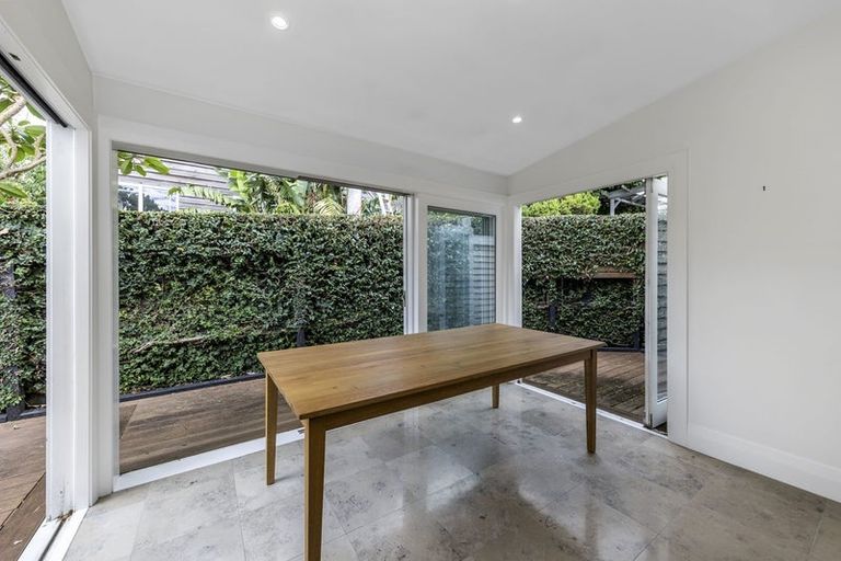 Photo of property in 60 Larchwood Avenue, Westmere, Auckland, 1022