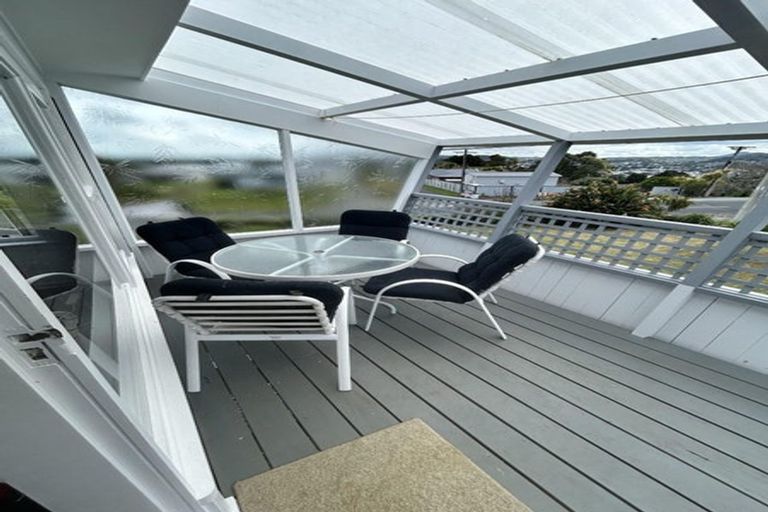 Photo of property in 42 Memorial Drive, Parahaki, Whangarei, 0112