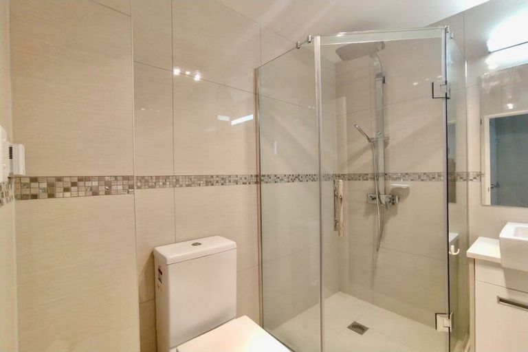 Photo of property in 42 Pencaitland Drive, Flat Bush, Auckland, 2019