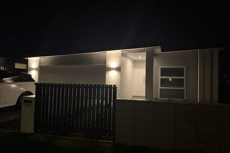 Photo of property in 51 Empire Crescent, Papamoa, 3118