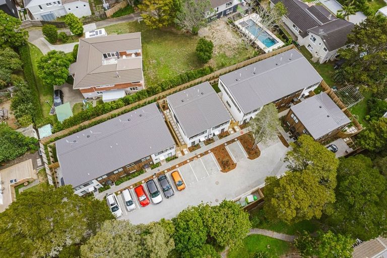 Photo of property in 63 Hillcrest Avenue, Hillcrest, Rotorua, 3015