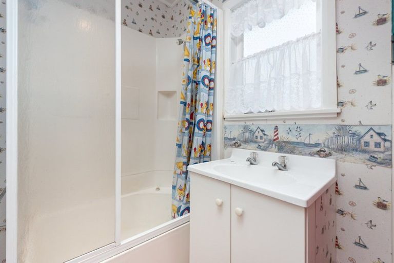 Photo of property in 1338 Papamoa Beach Road, Papamoa Beach, Papamoa, 3118