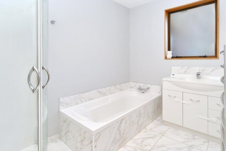 Photo of property in 11 Matthews Street, Kaiapoi, 7630