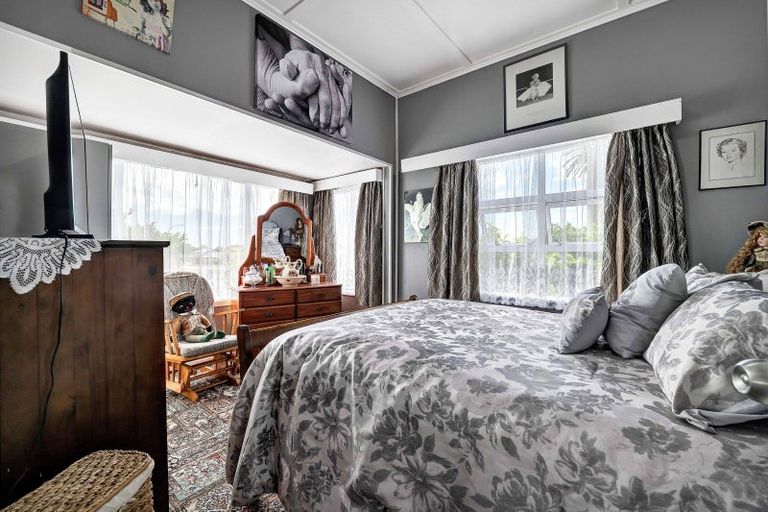 Photo of property in 127 Regan Street, Stratford, 4332