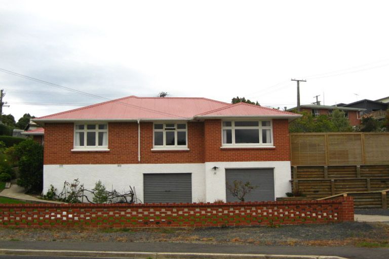 Photo of property in 11 Coach Road, Fairfield, Dunedin, 9018