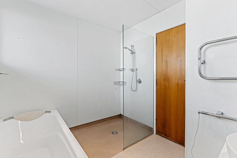 Photo of property in 17 Benmore Place, Omarama, 9412