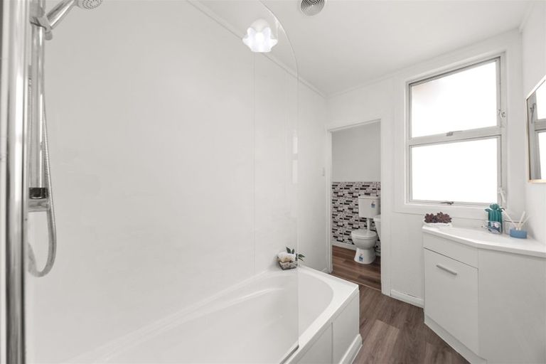 Photo of property in 594 Ferguson Street, Terrace End, Palmerston North, 4410