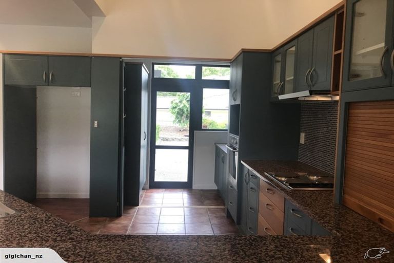 Photo of property in 41 Oak Manor Drive, Albany, Auckland, 0632