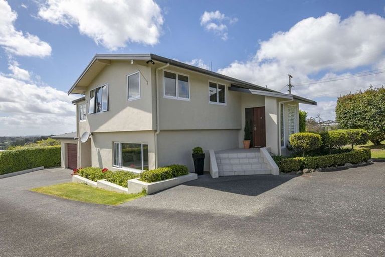 Photo of property in 69 Puke Road, Kumeu, 0891