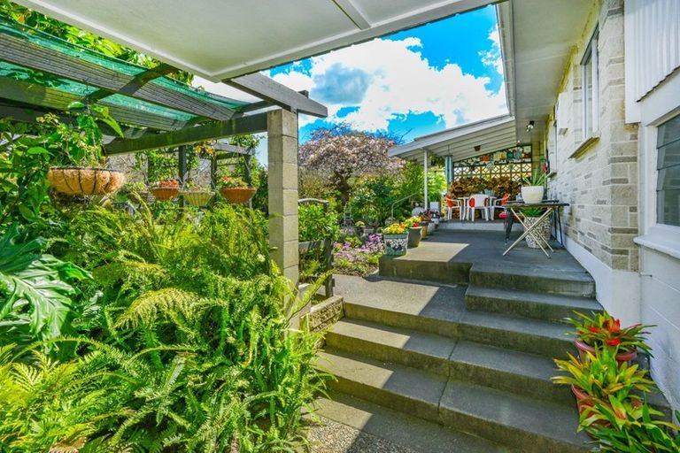 Photo of property in 115 Flaxmere Avenue, Flaxmere, Hastings, 4120