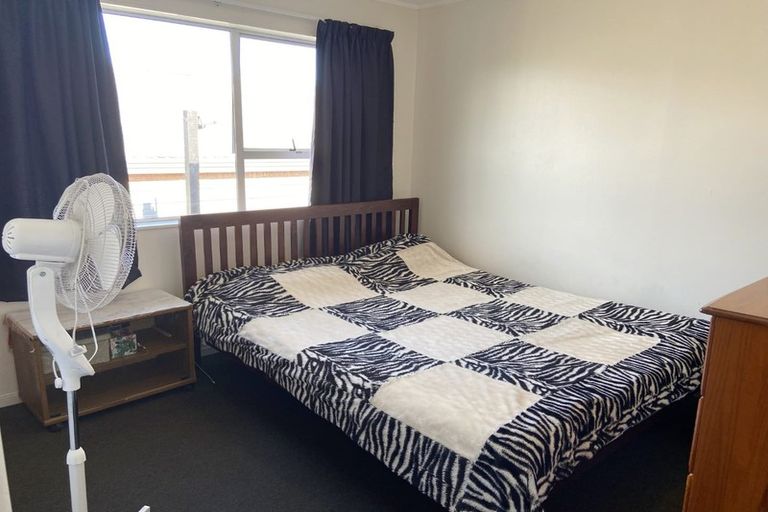 Photo of property in 35a Clemow Road, Fitzroy, New Plymouth, 4312