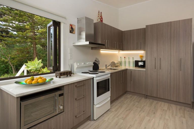 Photo of property in 12b Waihuka Road, Omapere, Kaikohe, 0473