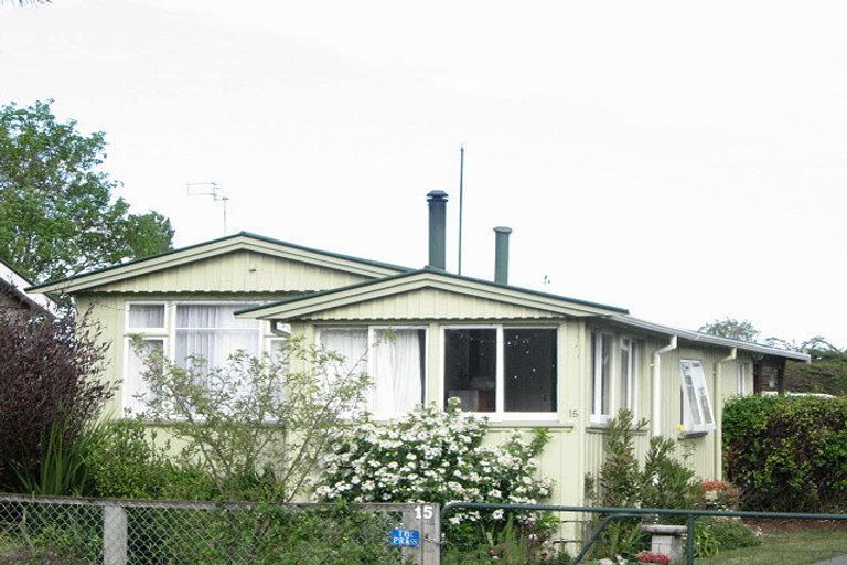 Photo of property in 15 Pine Avenue, Waikuku Beach, 7473