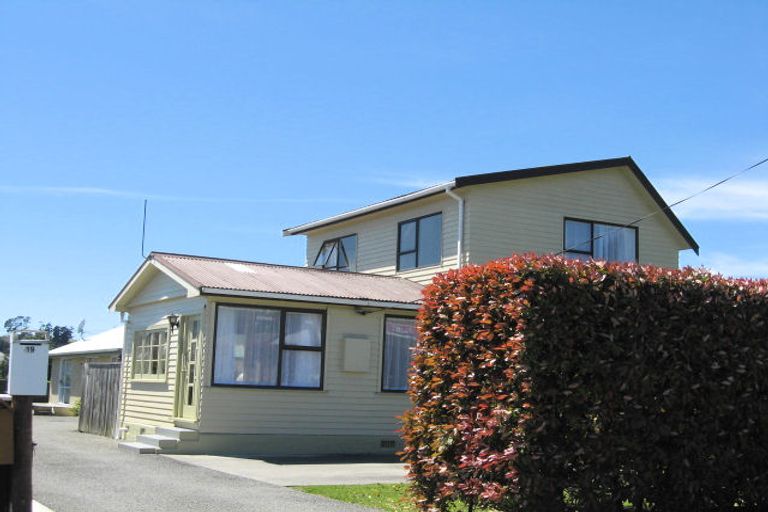 Photo of property in 19 Polstead Road, Stoke, Nelson, 7011