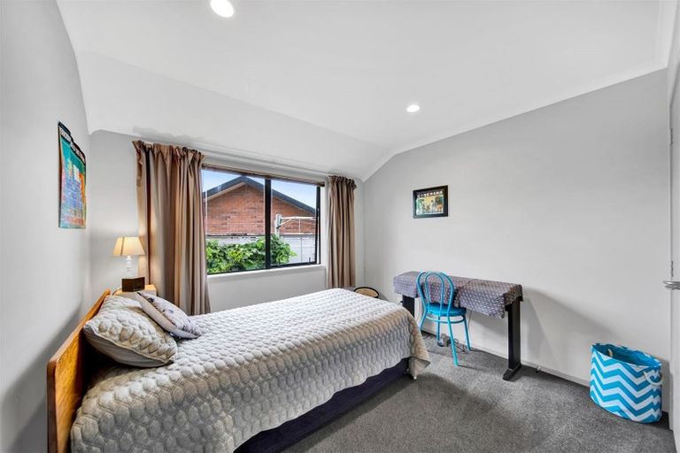 Photo of property in 5a James Drive, Bell Block, New Plymouth, 4312