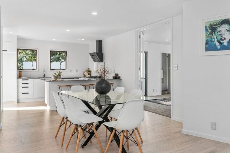 Photo of property in 2/37 Poynder Avenue, Merivale, Christchurch, 8014