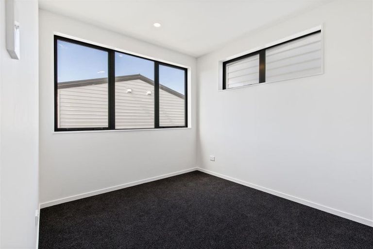 Photo of property in 70 Opoka Street, Papakura, 2110