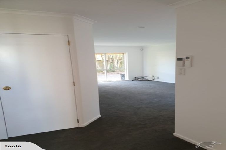 Photo of property in 14 Kilmarnock Avenue, Ranui, Auckland, 0612