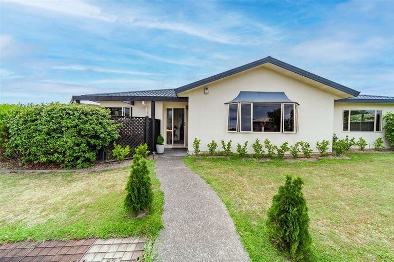 Photo of property in 91b Kensington Drive, Taradale, Napier, 4112