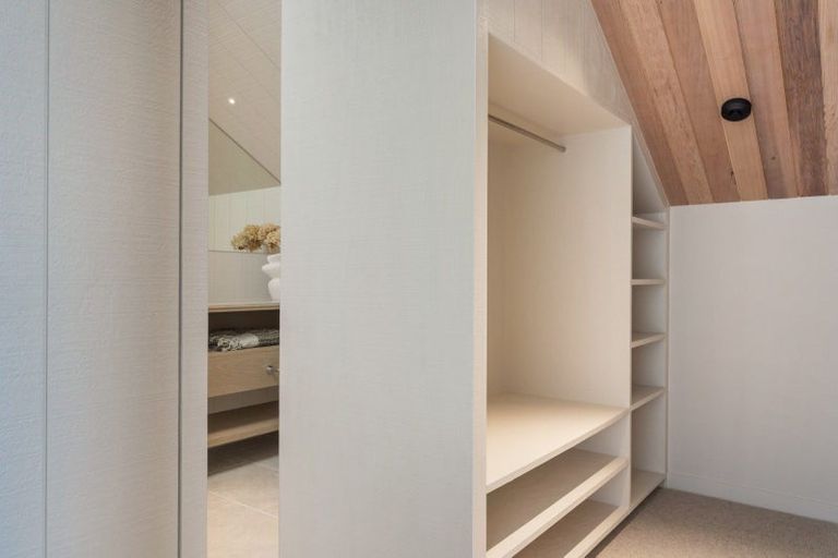 Photo of property in 203 Winifred Avenue, Whangamata, 3620