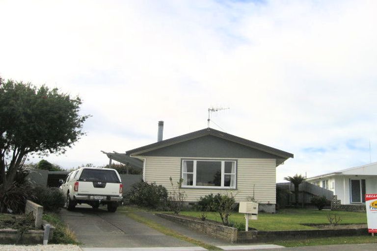 Photo of property in 38 Coventry Avenue, Tamatea, Napier, 4112