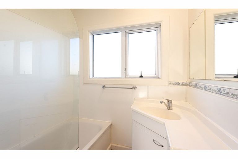 Photo of property in 35 Hillier Place, Spreydon, Christchurch, 8024