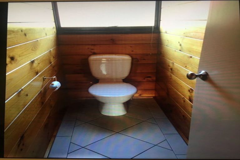 Photo of property in 6 Dana Place, Somerville, Auckland, 2014