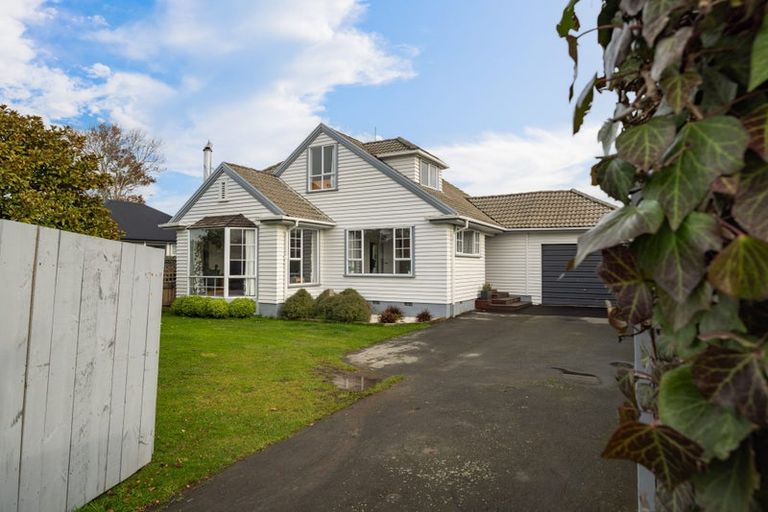 Photo of property in 225 Main Road North, Redwood, Christchurch, 8051